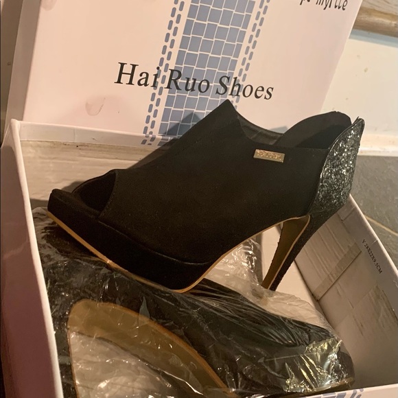 Crape Myrtle HAI RUO heels BRAND NEW! - Picture 7 of 7